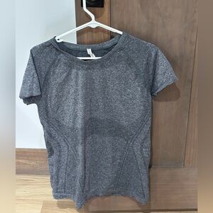 Athleta Charcoal Short Sleeve Tee